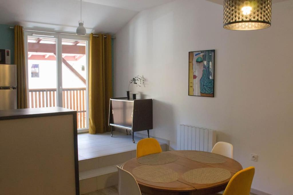 Gite - Quartier Ancien Ambérieu-en-Bugey Zewnętrze zdjęcie